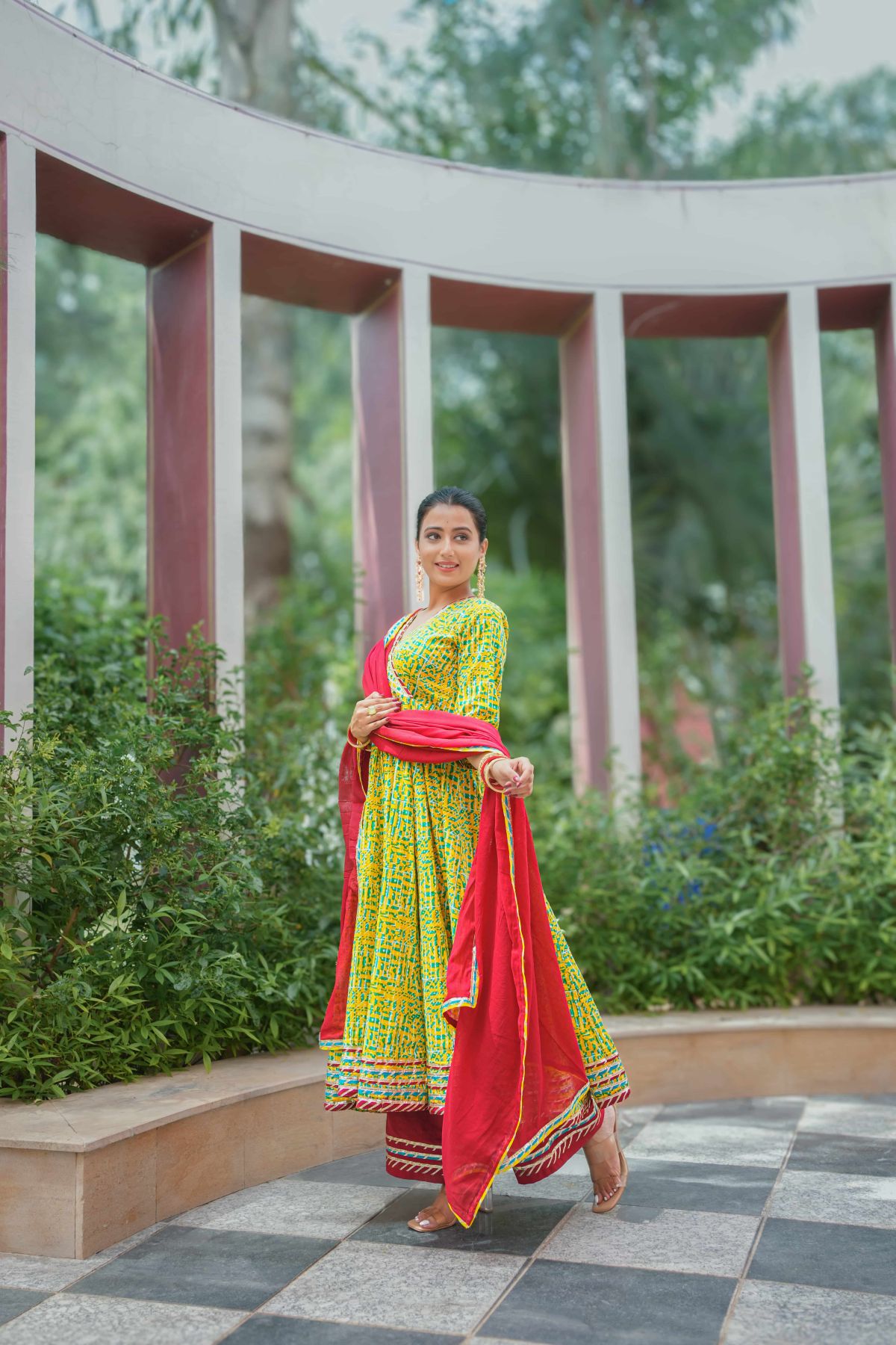 Marud Gulaal Anarkali Suit Set 3