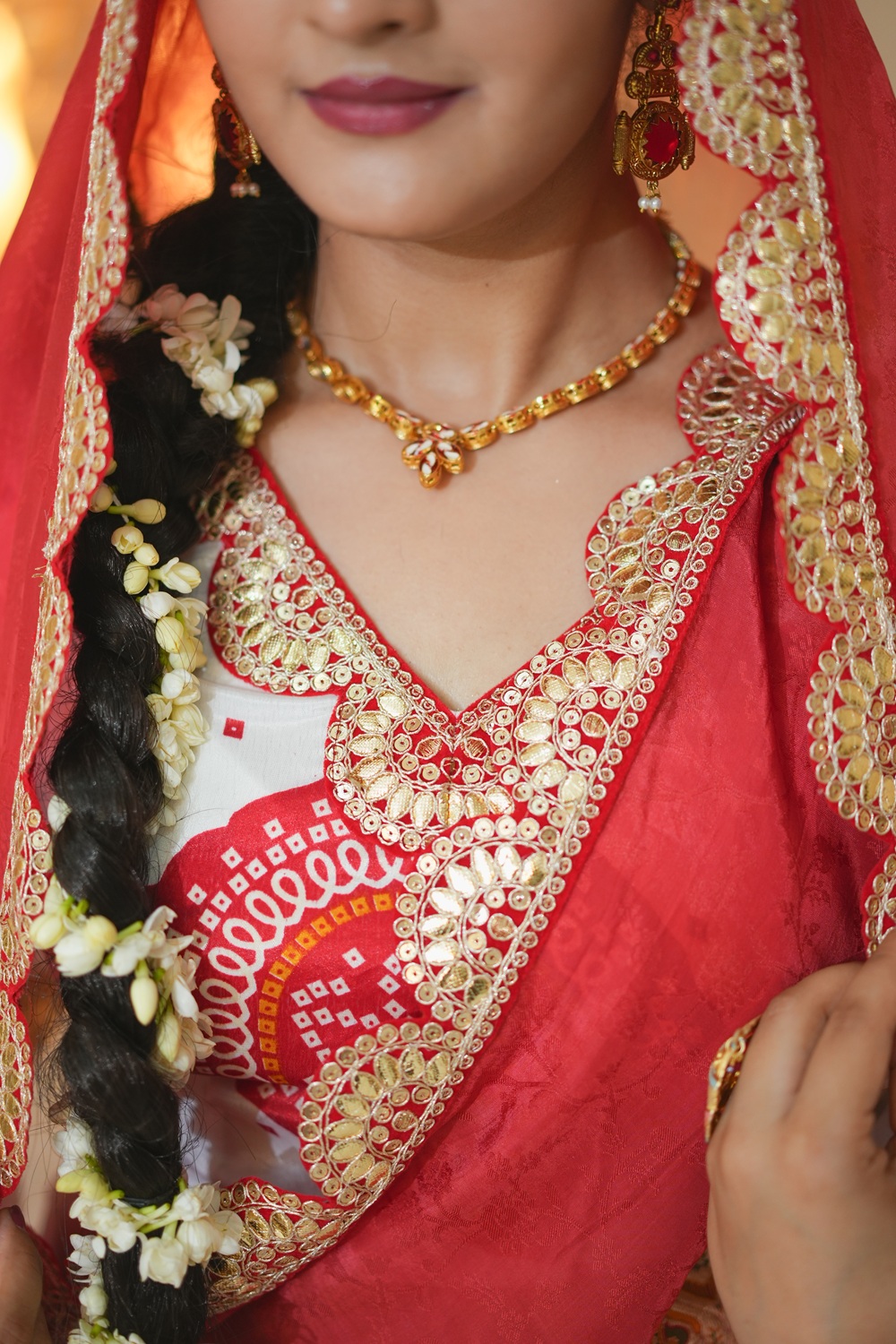 Faaguniya Bandhani - White Lehenga Set 3