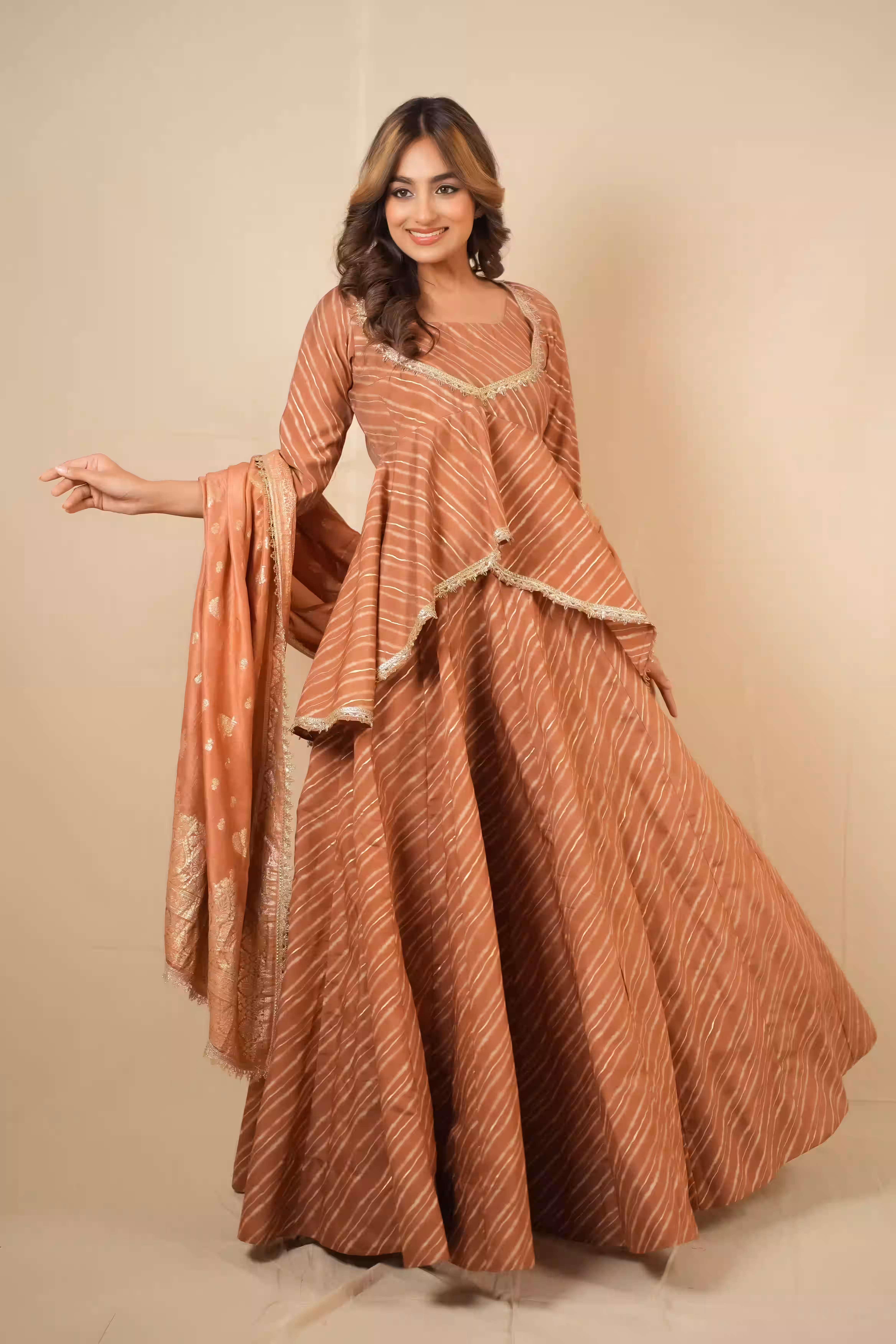 SUNEHRA PEACH LEHERIYA LEHENGA SET 2