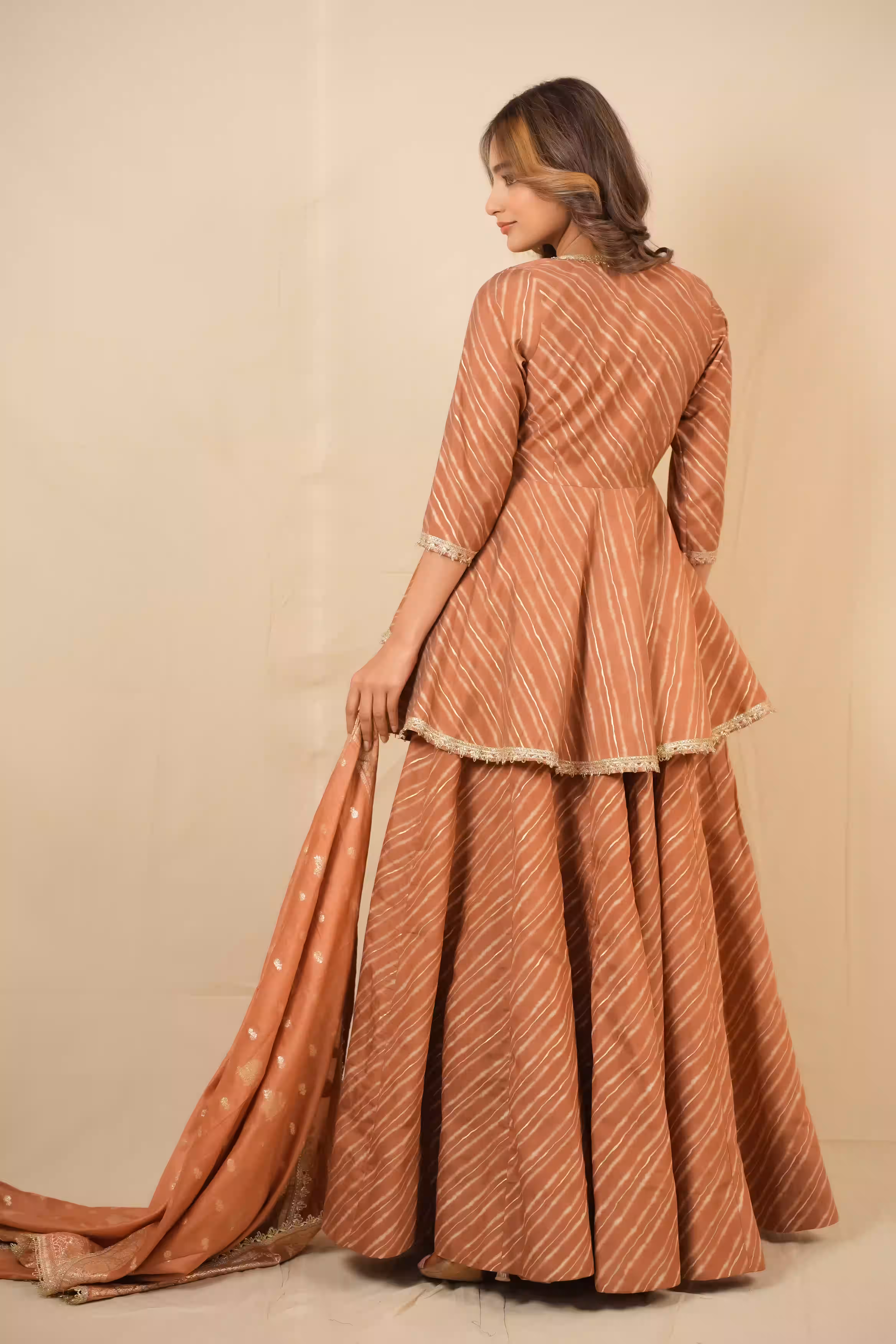 SUNEHRA PEACH LEHERIYA LEHENGA SET 3